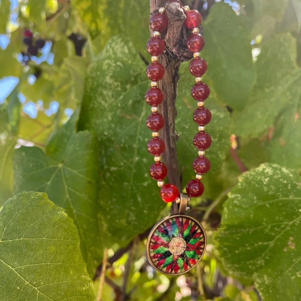 Elegant Red Beaded Necklace with Colorful Pendant - Picture 1 of 1